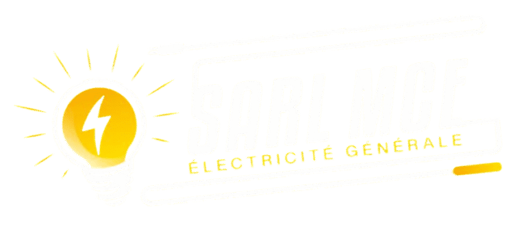 logo SARL MCE inversé sur fond noir